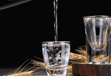 【白酒知識(shí)】鑒別白酒好壞的10種方法